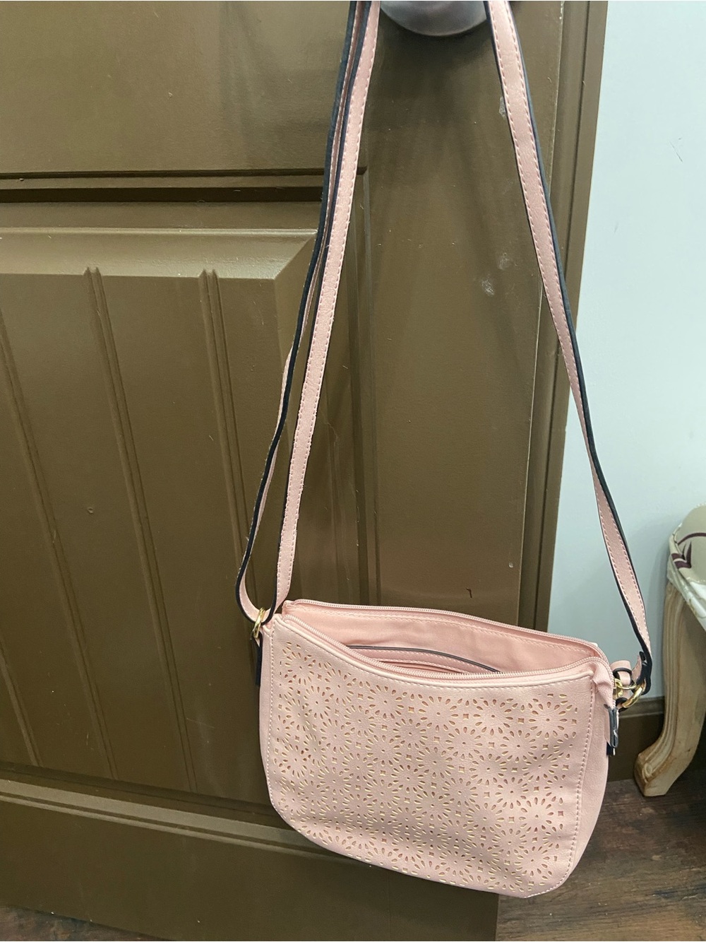 Bueno Laser-Cut Crossbody Bag - Preloved